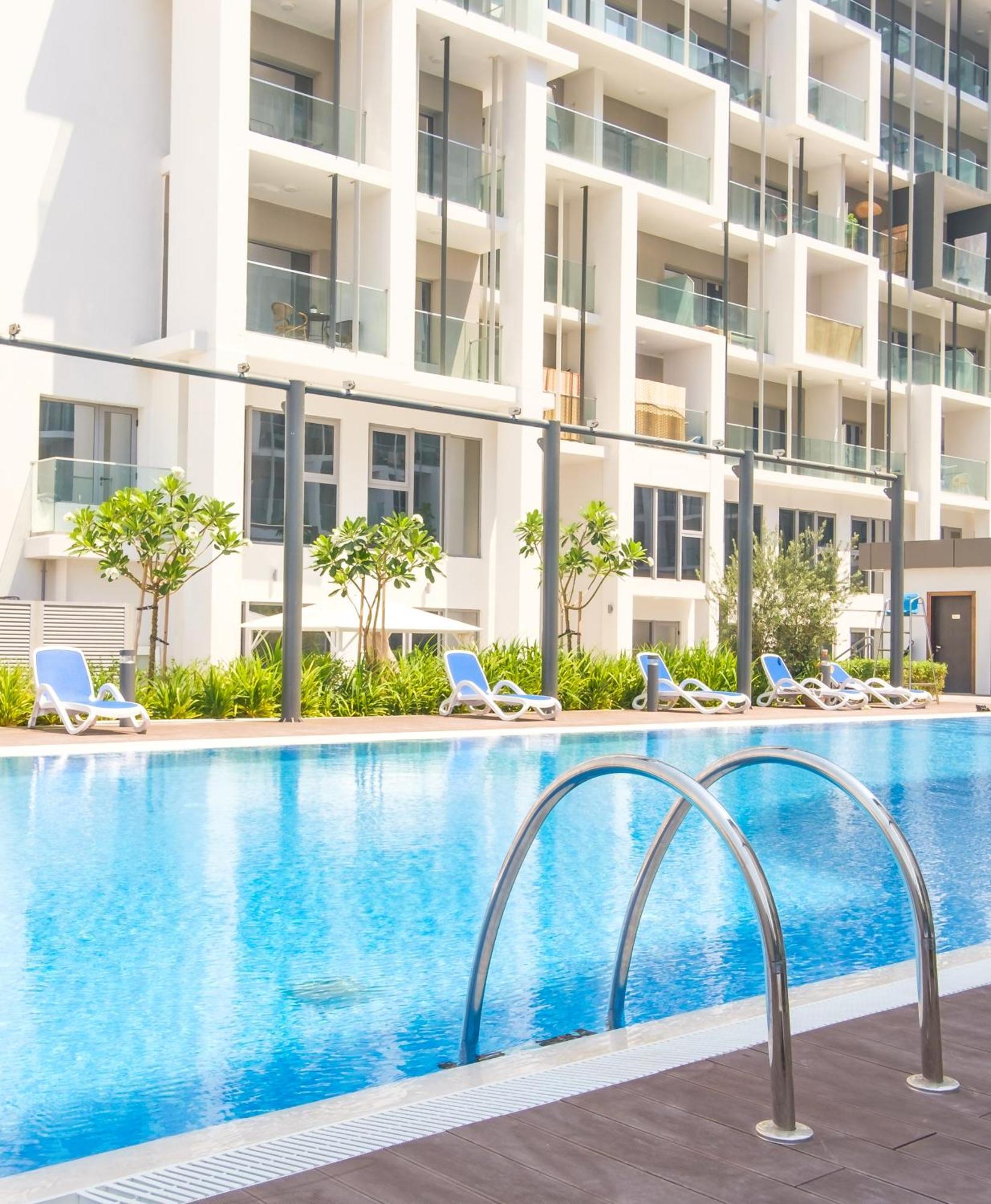 Industrial Chic Retreat Apartment Al Qurayyah ภายนอก รูปภาพ